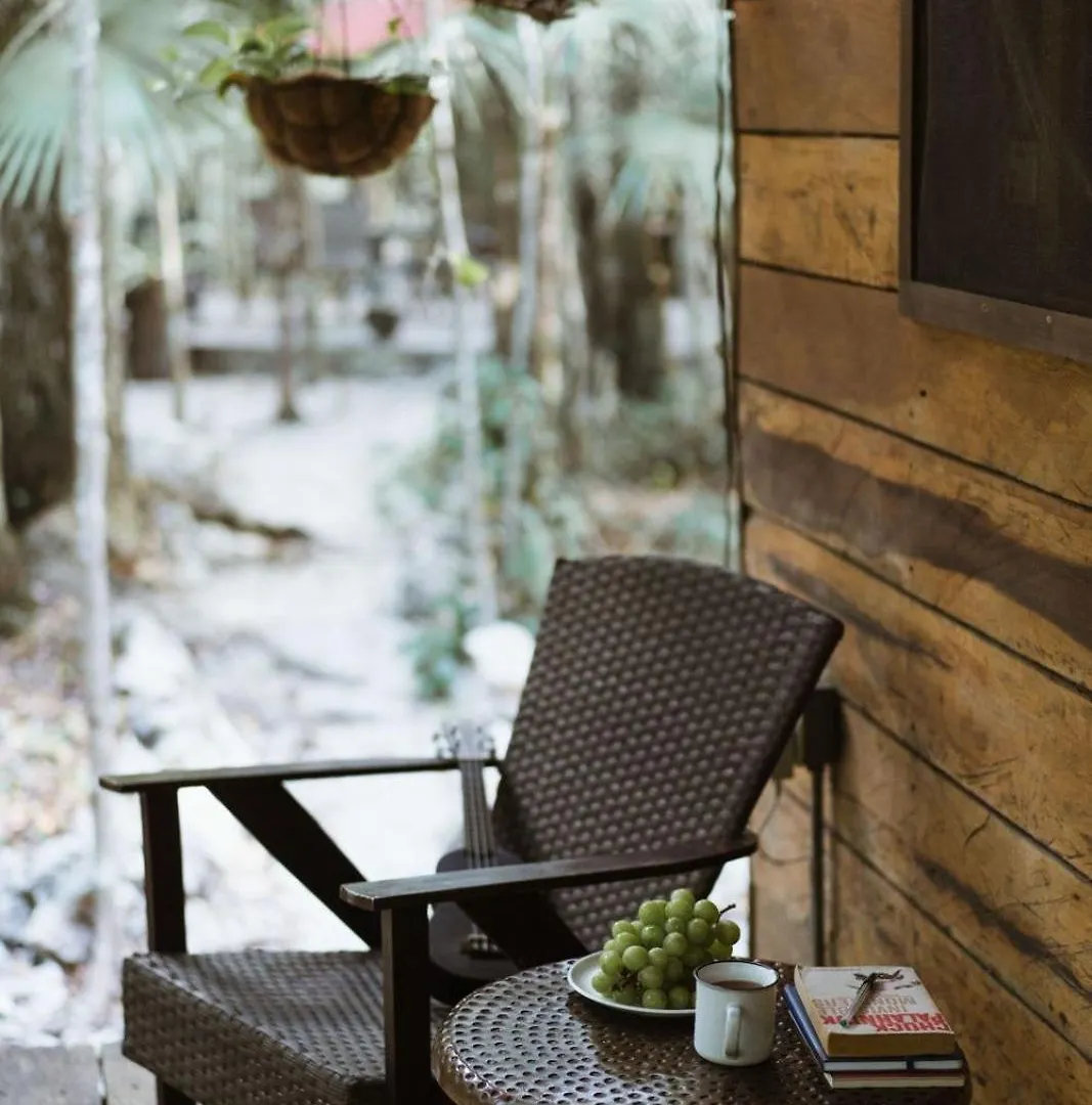 Cheel Lodge & Camping Puerto Morelos