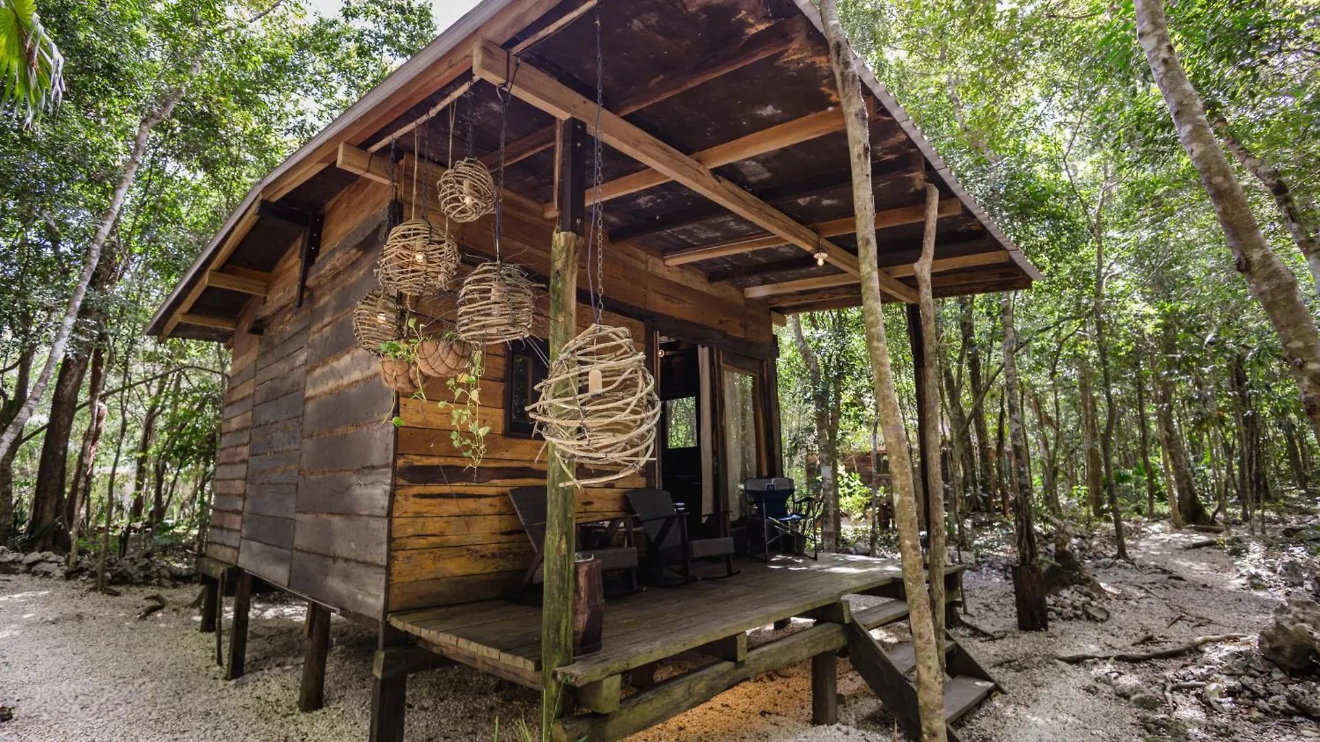 Cheel Lodge & Camping Puerto Morelos Mexiko